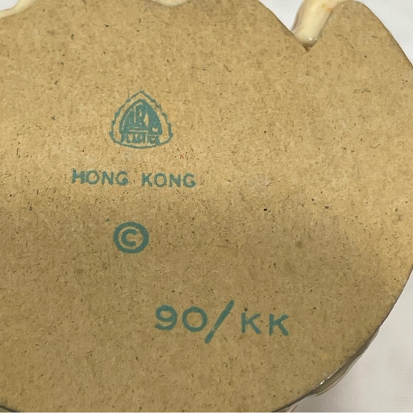 Vintage Art Plastics Nativity set Cream and Gold Holy Family Jesus Kings 9pcs - Picture 8 of 14